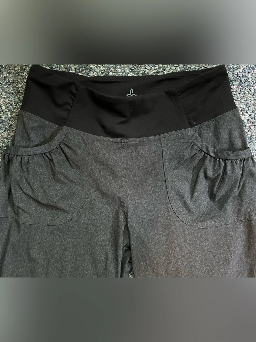 Prana Summit capris. Medium. Black & gray - Picture 6 of 10